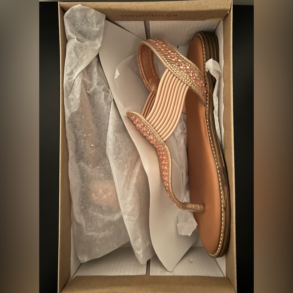 NIB Jessica Cline sandals. Size 6.